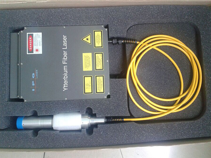 3D 出售帶旋轉附件的光纖激光雕刻機 3D 出售帶旋轉附件的光纖激光雕刻機