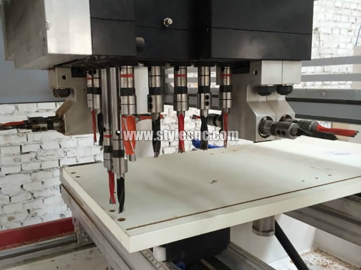 單臂PTP CNC加工中心的FAM鏜孔單元 單臂PTP CNC加工中心的FAM鏜孔單元