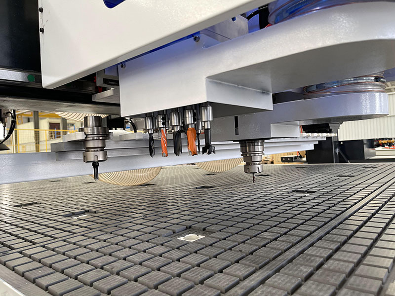 嵌套數控機床主軸和鉆孔臺 嵌套數控機床主軸和鉆孔臺