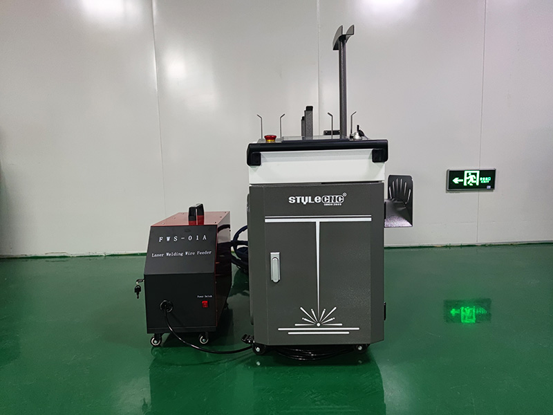 三合一手持式激光焊接、清洗、切割機