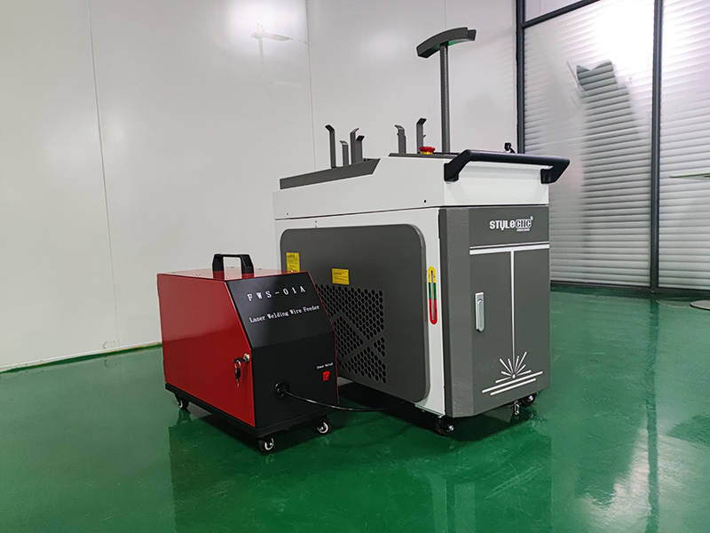 三合一手持式激光焊接、清洗、切割機