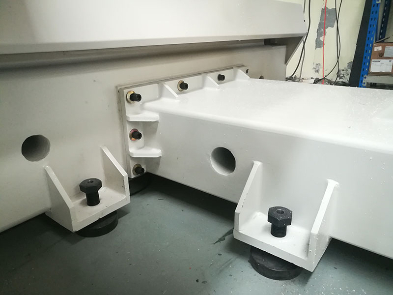 5軸數控機床日本THK直線導軌