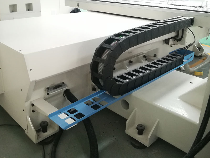 5軸數控雕刻機施耐德電子備件