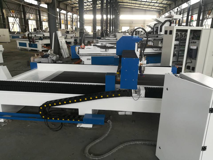 實惠價格 4x8 滿足各種需求的Stone數(shù)控銑床