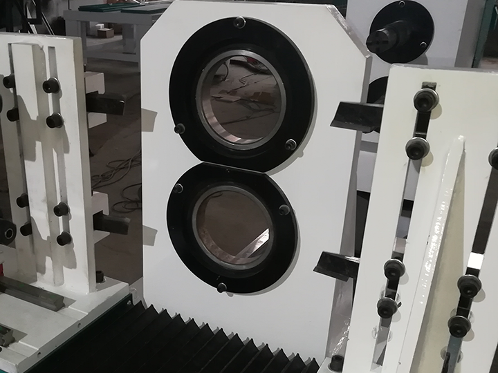 雙主軸 4 刀 雙主軸 4 刀