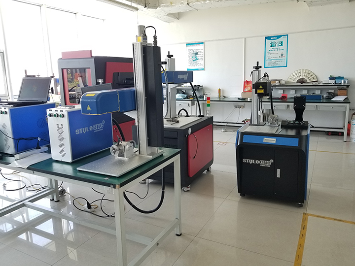 3D 光纖激光雕刻機 3D 光纖激光雕刻機