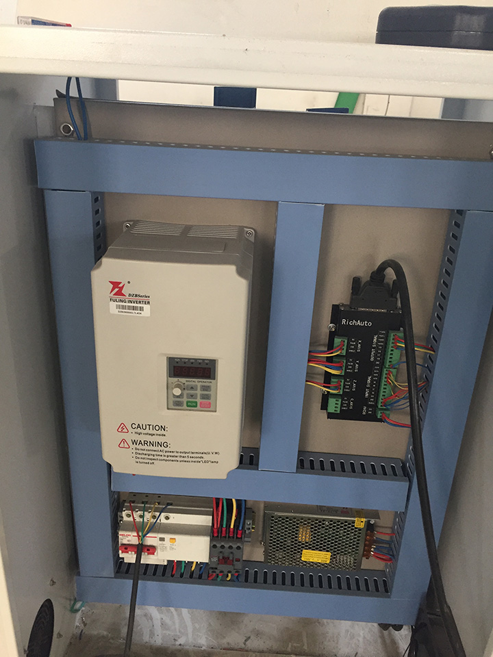 鋁制數(shù)控雕刻機真空泵 鋁制數(shù)控雕刻機真空泵