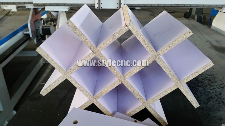 用于木箱項目的嵌套數控雕刻機 用于木箱項目的嵌套數控雕刻機