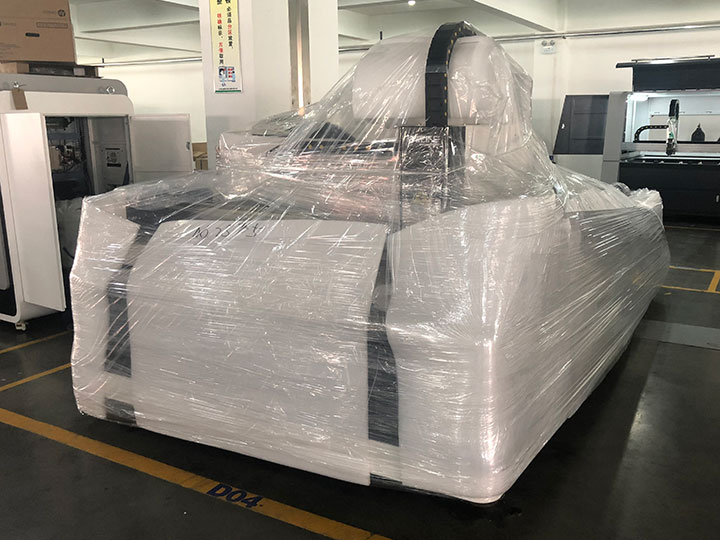 1000W 光纖激光切割機包裝