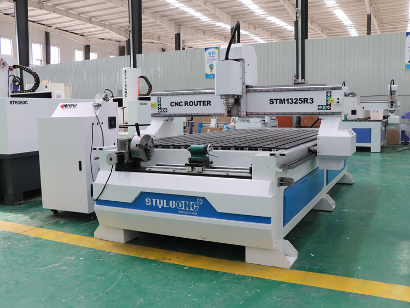 STM1325-R3 帶第四軸旋轉工作臺的數(shù)控木工雕刻機 STM1325-R3 帶第四軸旋轉工作臺的數(shù)控木工雕刻機
