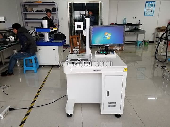 30W MOPA光纖激光打標(biāo)系統(tǒng)發(fā)貨塞爾維亞