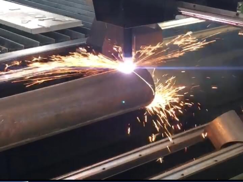 圓鋼管等離子切割機 STP1530R 圓鋼管等離子切割機 STP1530R