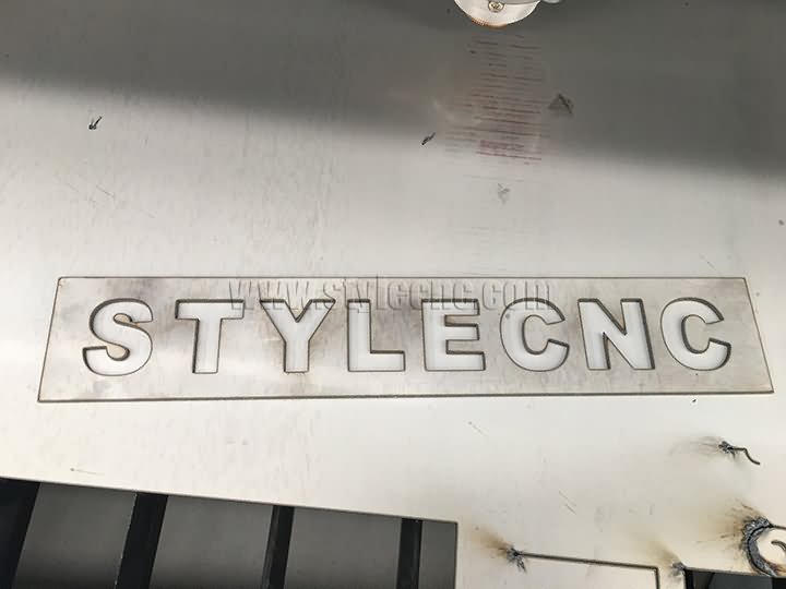 平板車(chē)運(yùn)輸 4x8 木材項(xiàng)目激光切割機(jī)