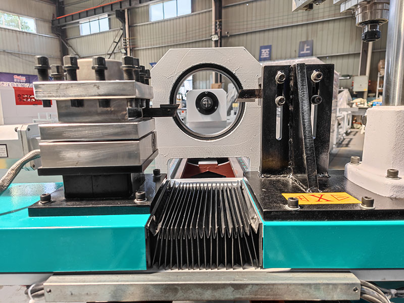 2025年最佳自動換刀數控木工車床，配備自動換刀裝置