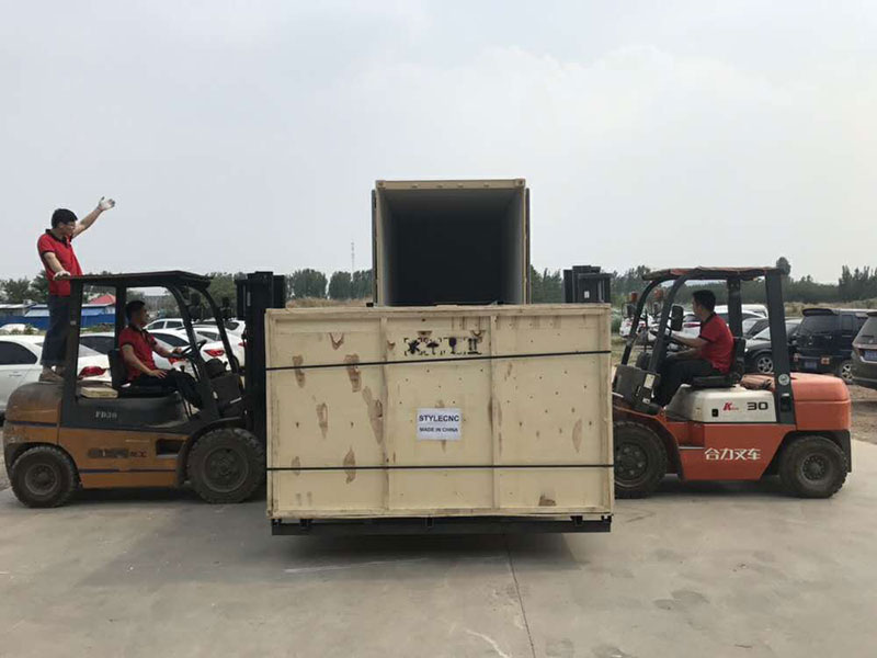 振動刀切割機外包裝 振動刀切割機外包裝