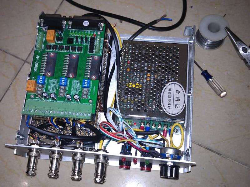 電控箱內(nèi)部圖 電控箱內(nèi)部圖