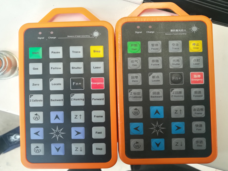 帶遙控器的高清平板顯示屏 帶遙控器的高清平板顯示屏