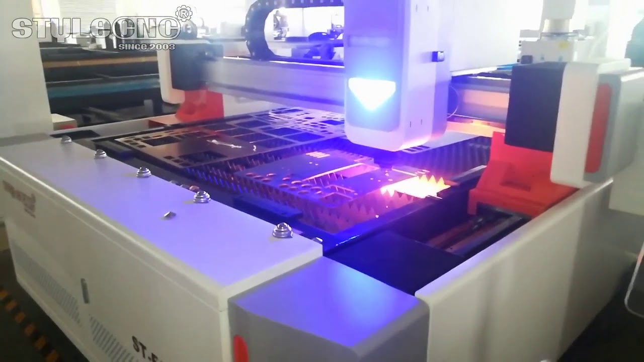 1000W IPG 光纖激光金屬切割機(jī),適用于 3 毫米鋁板 1000W IPG 光纖激光金屬切割機(jī),適用于 3 毫米鋁板